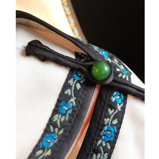 裁缝学苑AS171新中式刺绣国风马甲纸样背心女秋装新款改良国潮风圆领醋酸缎 商品图1