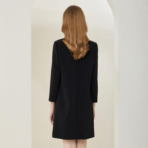 NA803斯尔丽[商场同款]春季新款圆领优雅修身显瘦长袖连衣裙纯色气质 商品图1