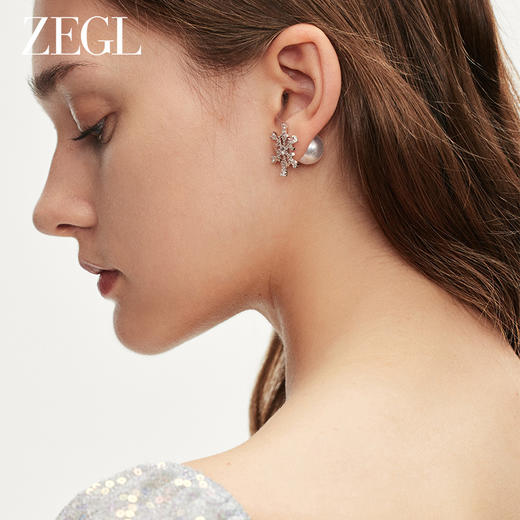 ZEGL法式雪花人造珍珠耳环女2023新款爆款秋冬高级感耳钉银针耳饰 商品图4