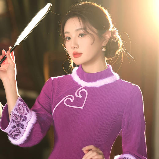 JQ 871 加毛加厚中长款雪尼尔爱心领旗袍 商品图1
