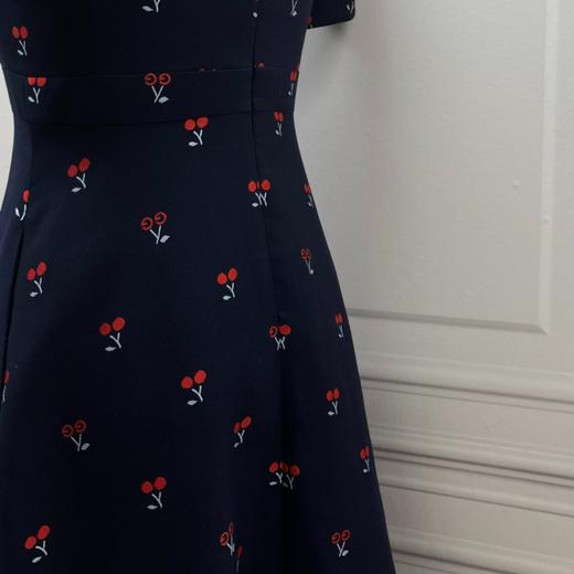 樱桃款-古着新穿-法式复古优雅赫本风修身轻奢高腰连衣裙 2201056 商品图4