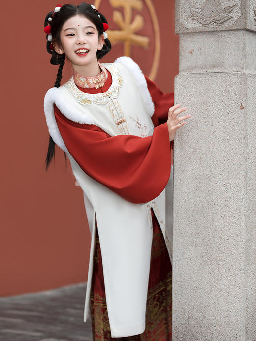 【重回汉唐凤凰游】儿童竖领对襟衫圆领对襟长比甲明制汉服女童冬 商品图1