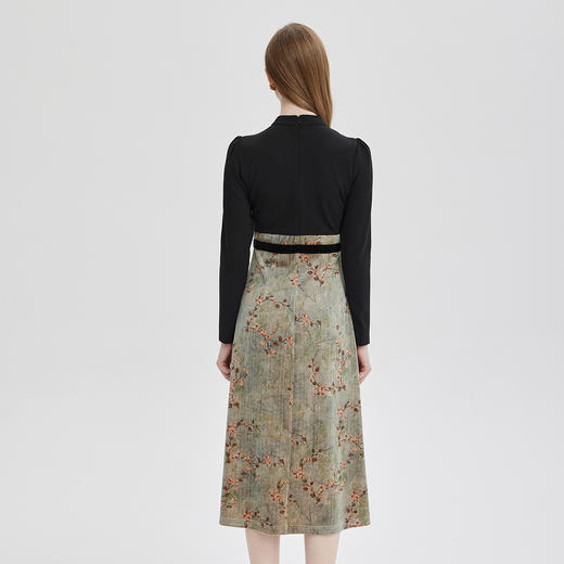 PE832斯尔丽2024春季新款撞花色显高显瘦修长版连衣裙 商品图1