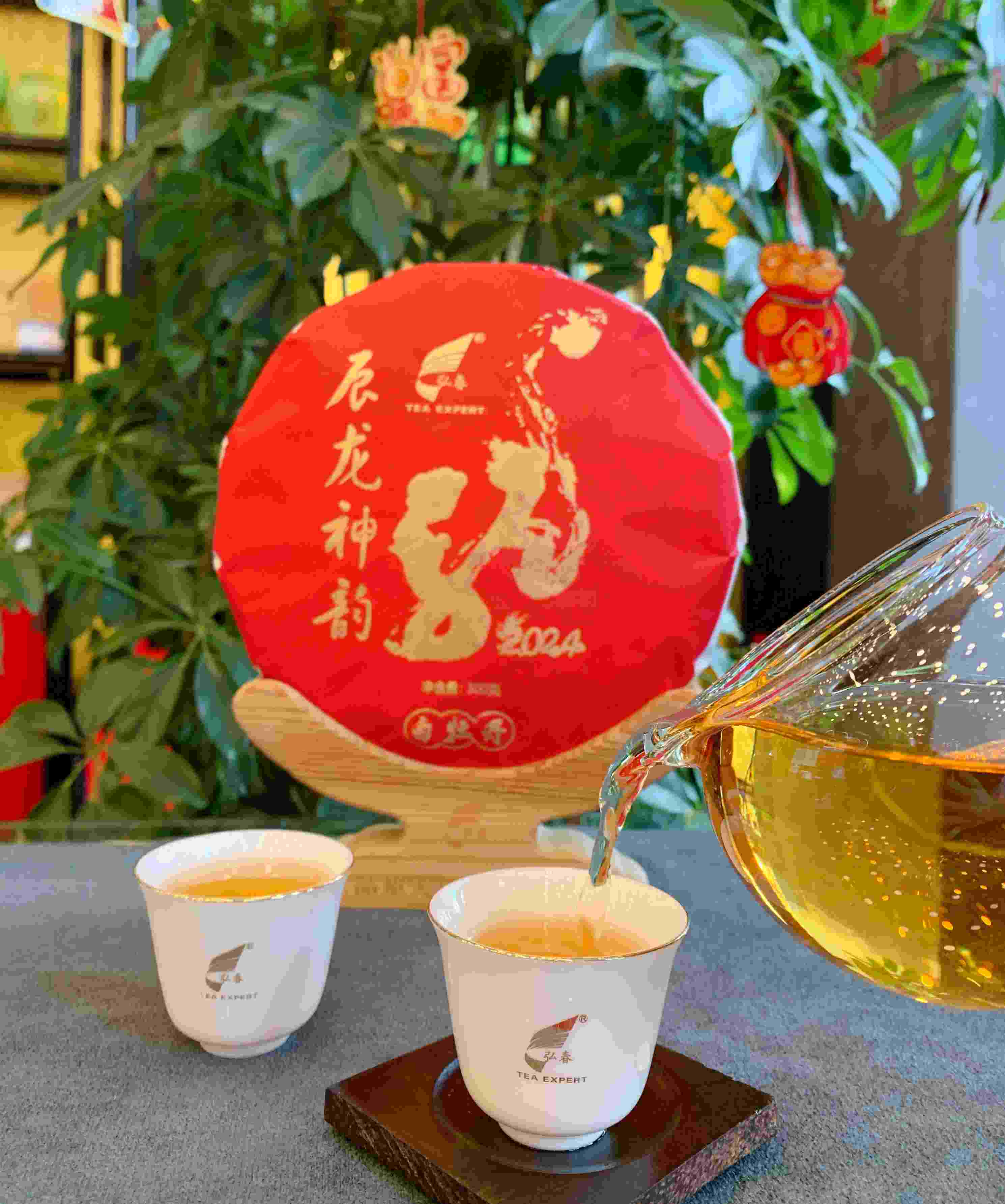 辰龙神韵龙年生肖饼