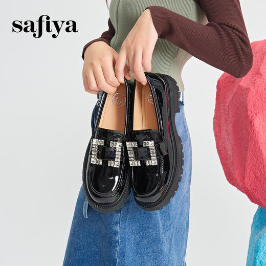 Safiya/索菲娅2024春季新品设计感英伦风水钻扣漆皮粗跟厚底乐福鞋 SF41112062 商品图0