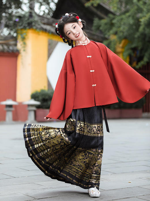 【重回汉唐凤凰游】儿童竖领对襟衫圆领对襟长比甲明制汉服女童冬 商品图3