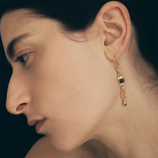 北京仓｜Temple of the sun-Adara-坚韧与蜕变 石英 耳钉［澳大利亚设计师］ 商品图0