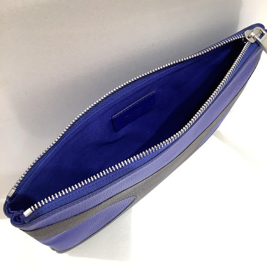 【特价商品不退不换】FERRAGAMO 菲拉格慕 手抓包男  0770136-001 .（暂无品牌物料包装） 商品图2