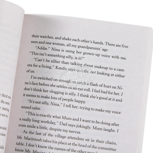 【中商原版】一种火花 A Kind of Spark 英文原版 Elle McNicoll 自闭症 关于友谊 勇气和自信的故事 商品图2