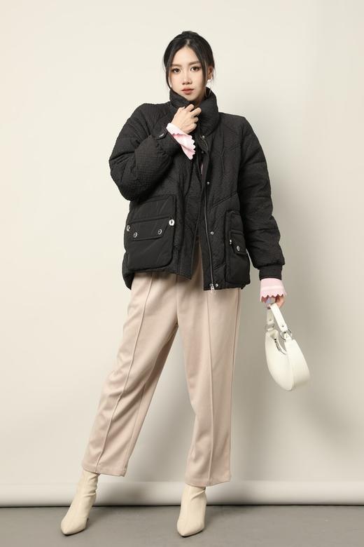 Kai & Kiera 黑色率性高领压纹羽绒服外套 17510 商品图2