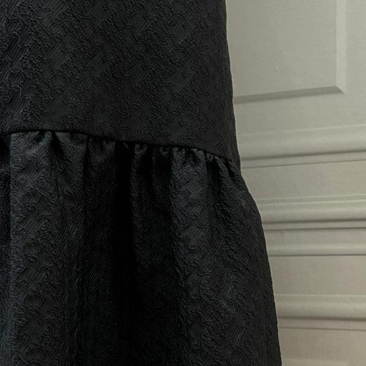定制-精简质感-轻奢真丝 提花优雅舒适黑色花边A摆半身裙 2203002 商品图3