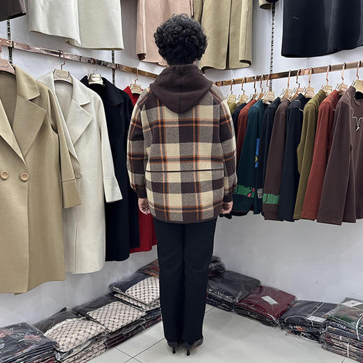 裁缝学苑AQ227中年妈妈装连帽开衫上衣短款外套纸样女装服装打板 商品图3