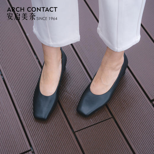ARCH CONTACT安启美奈秋季新品舒适足弓鞋垫中跟方头舒适女鞋 商品图5