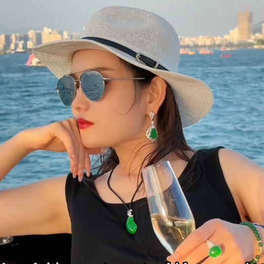 GAONAS 福气满满国风大气绿福瓜项链10274XG 商品图3