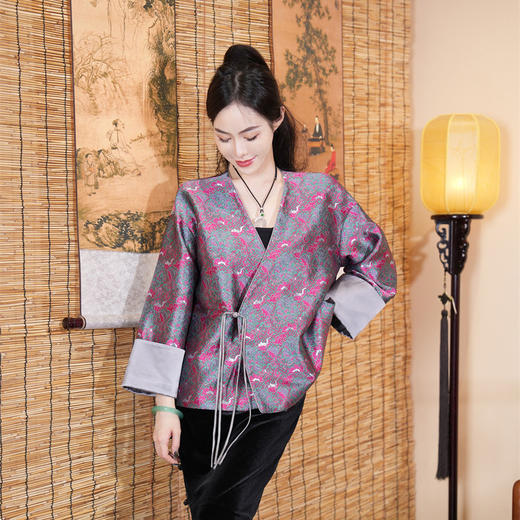 FLZD-A9595秋季新款高端宋锦面料新中式斜襟盘扣风衣外套宽松时尚女个性上衣 商品图0