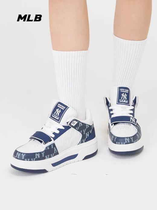 【云粉节】6楼MLB 男女情侣复古老花运动学长鞋印花休闲鞋24年新款，吊牌价1199 商品图1