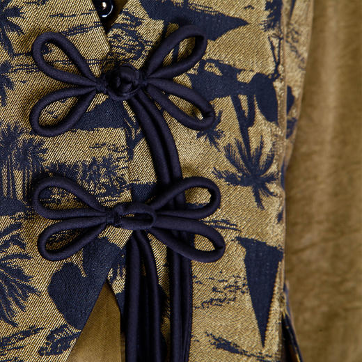 PE260斯尔丽2024春夏新款小众时髦假两件马甲配长衬衣 商品图4