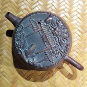 建陶精雕矮石瓢壶-鱼跃龙门