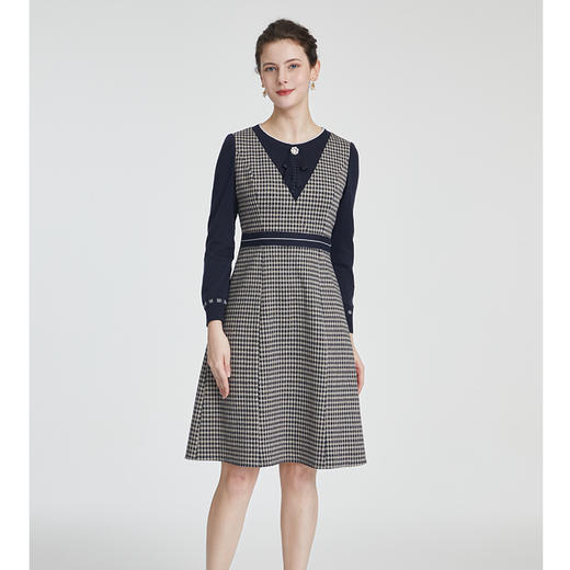 司歌假两件弹力格纹连衣裙长袖圆领冬女收腰显瘦A881172 商品图2
