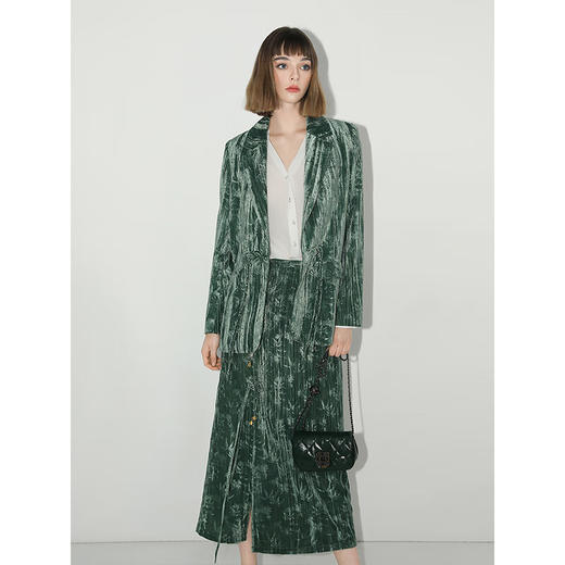 【有赞】COCOBELLA新中式竹叶拓印压褶丝绒西装女国风盘扣外套SI3007 商品图1