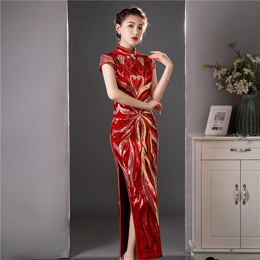 丝绒亮片走秀演出旗袍 ，红色性感修身改良复古宴会旗袍SQF8844 商品图1