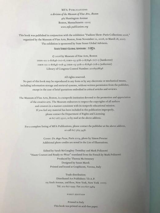 时装秀：巴黎风格 145幅插图 精装大16开 商品图5