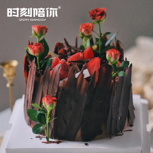 巧克力泡泡多头玫瑰花 动物奶油生日蛋糕 商品图0