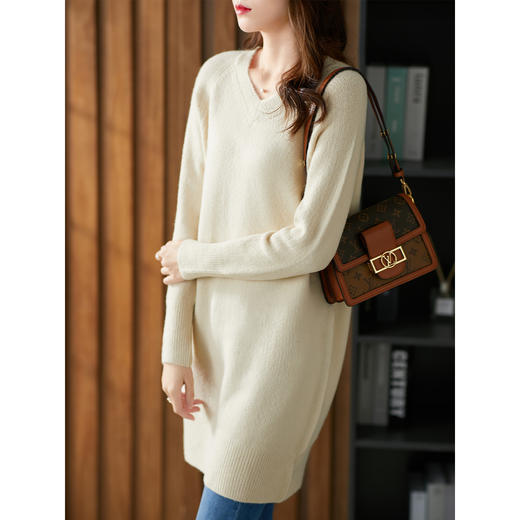 中长款v领毛衣裙女宽松慵懒风针织上衣2023春季新款羊毛衫外套 商品图1