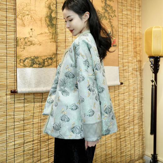 FLZD-A9629冬季新中式真丝提花棉服棉衣女新品国潮侧襟珠扣水貂毛外套女 商品图1