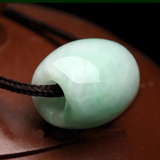 天然翡翠路路通吊坠 手链 转运珠 商品图1