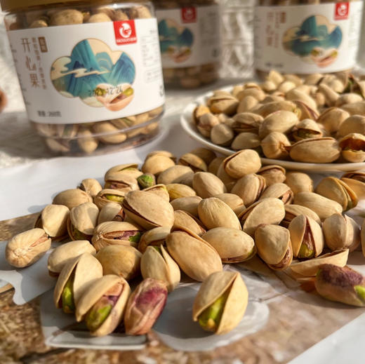 要开心就吃开心果啦😋
盐焗开心果严选大果，颗颗饱🈵口感脆爽，粒粒香醇，一扒就开超奈斯✅好果子就是这么自信💯净重 200g/罐 商品图4