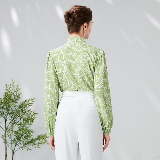 EITIE爱特爱复古清新印花时尚宽松泡泡袖飘带绿色衬衫24新款A2409309 商品图4