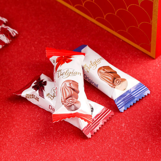 白丽人经典巧克力礼盒180g/041273 美味香浓唇齿留香 商品图2