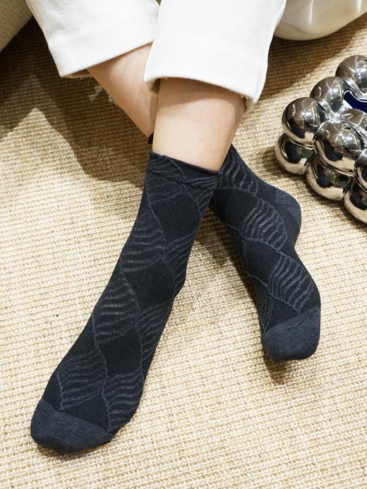 浮雕系列桑蚕丝女短袜BU34555 商品图4