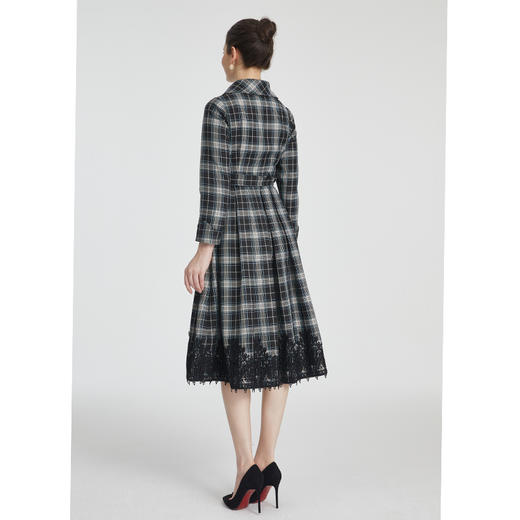 司歌格纹修身长袖复古收腰风衣连衣裙R881043 商品图3