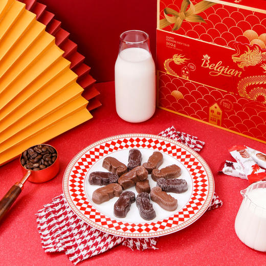 白丽人经典巧克力礼盒180g/041273 美味香浓唇齿留香 商品图1