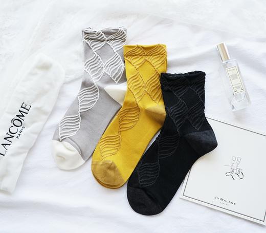 浮雕系列桑蚕丝女短袜BU34555 商品图1