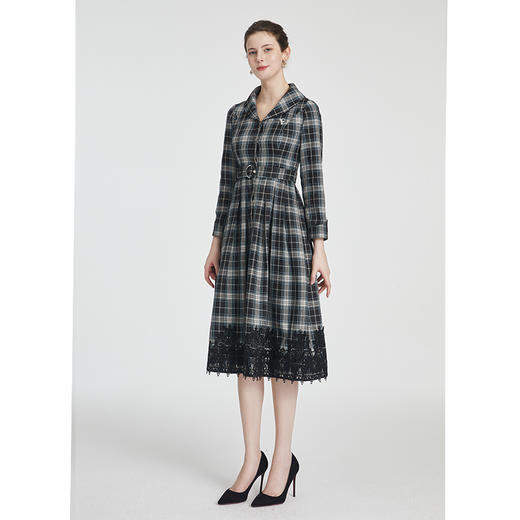 司歌格纹修身长袖复古收腰风衣连衣裙R881043 商品图4