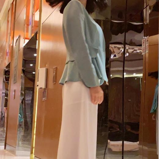 设计感通勤气质显瘦修身波浪摆一粒扣休闲风正肩长袖西装 1905024 商品图2