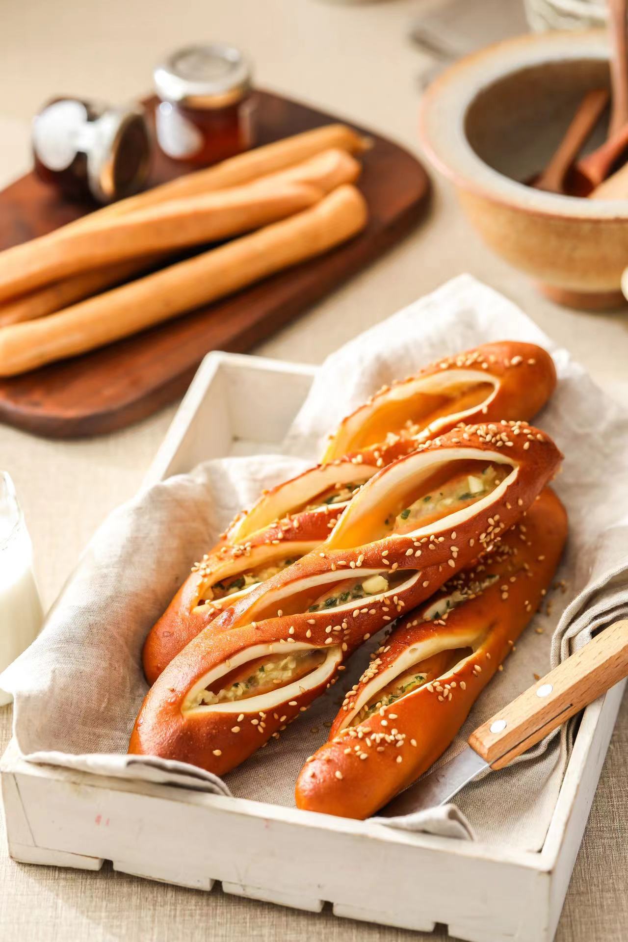 十三香香肠碱水棒