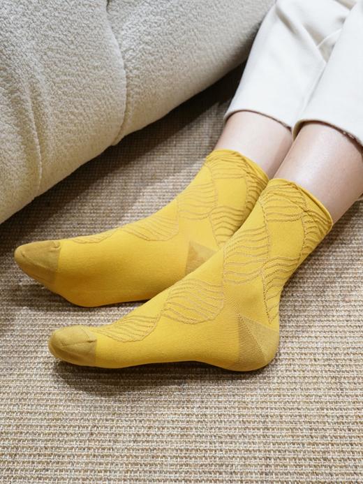 浮雕系列桑蚕丝女短袜BU34555 商品图3