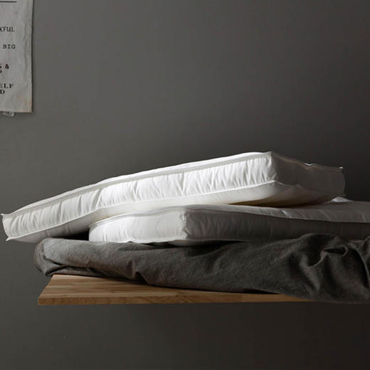 3D面包护颈枕 RESONG日诵家居 枕头枕芯 商品图4