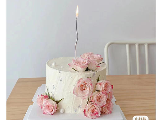 简约鲜花款蛋糕 商品图0