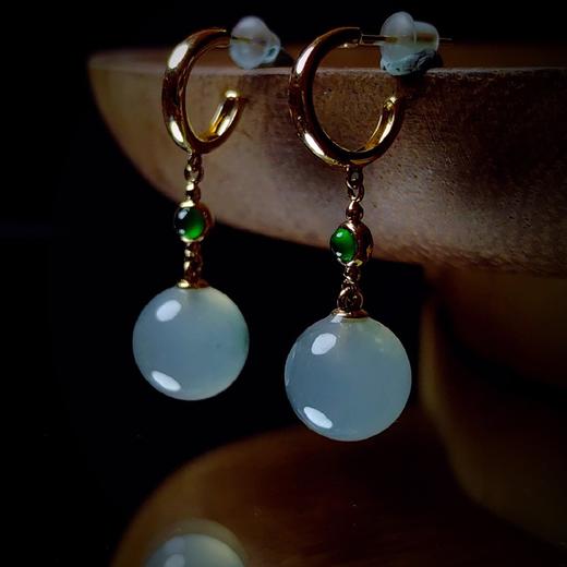 【玲珑】18k镶嵌翡翠珠子耳环 商品图8