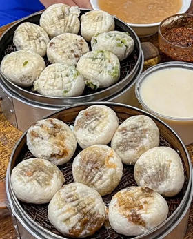 【预售】周日南京代购：【五塘小包子】一盒8只，四个口味，茶树菇是招牌，限当天取，代购不接受退单。