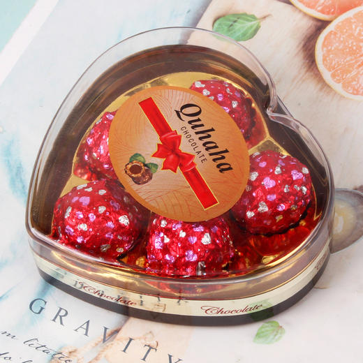 年终大促！【柔软果仁巧克力！藏有心形浪漫】典趣5粒果仁巧克力心形礼盒新年货儿童糖果休闲小零食品喜糖，品味巧克力的浓郁香气，享受果仁的酥脆口感。ry 商品图1