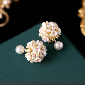 s925银针前后一款两戴花簇珍珠贝壳花朵耳钉LY