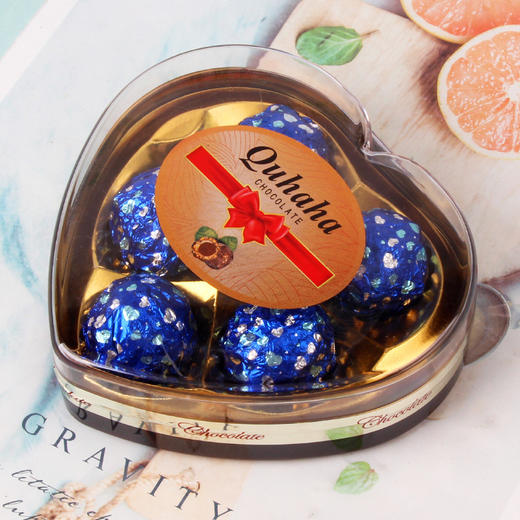 年终大促！【柔软果仁巧克力！藏有心形浪漫】典趣5粒果仁巧克力心形礼盒新年货儿童糖果休闲小零食品喜糖，品味巧克力的浓郁香气，享受果仁的酥脆口感。ry 商品图2