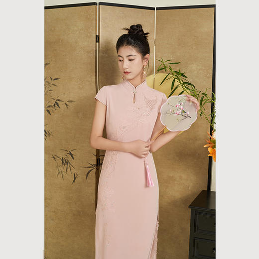 乔万尼国风复古旗袍连衣裙重工刺绣钉珠ET3E608 商品图3