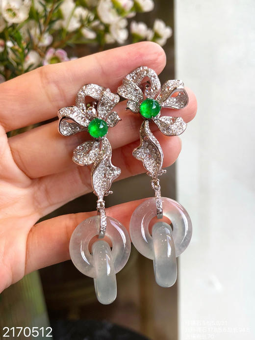 近玻璃纯白双环耳坠【2170512】具体价格微信咨询 商品图8